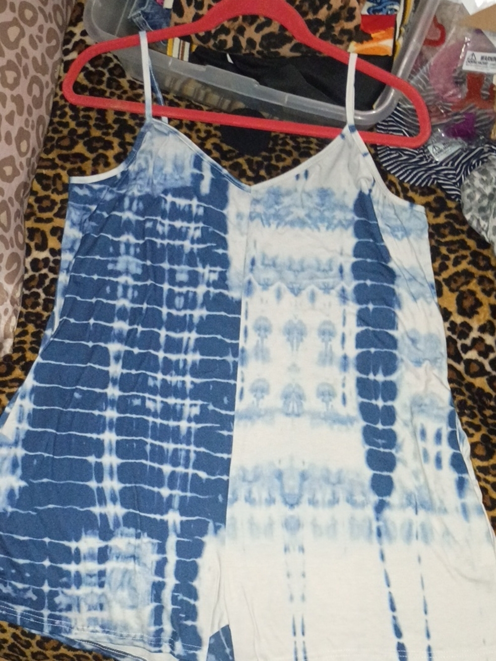 Romantichut Blue & White Tie-Dye Romper with Pockets – Size XL